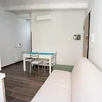 Garden House Daire