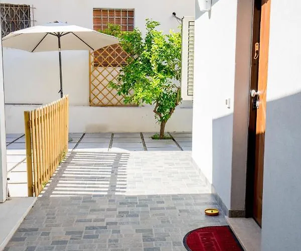 Garden House Apartamento *